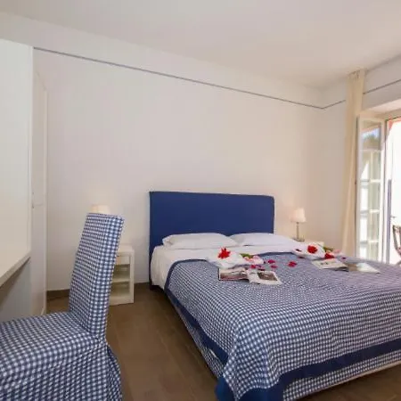 Sleeps 6 Pool T421690 Apartment Meina